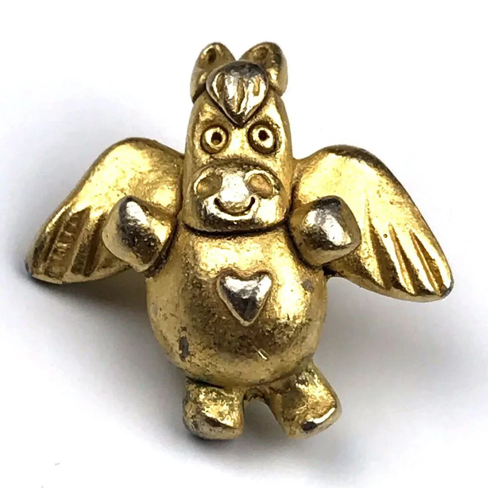 Angel Cow Pin Brooch Gold Tone Vintage Winged Heart Collectible Fantasy Charm